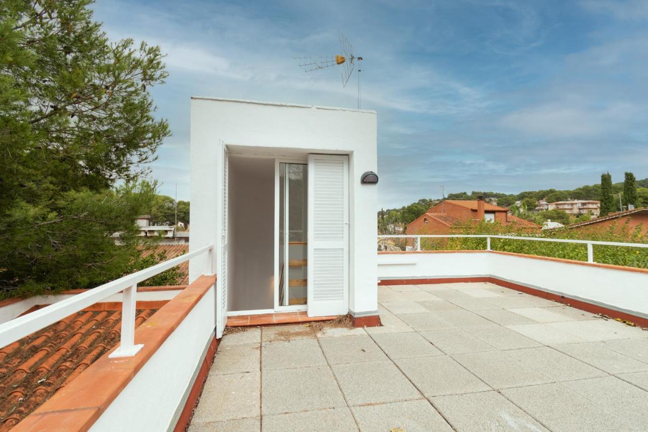 タラゴナ Casa Con Gran Jardin Cerca De La Playa - Baixヴィラ エクステリア 写真