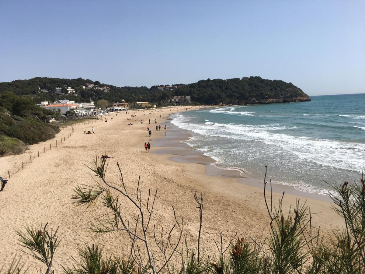 タラゴナ Casa Con Gran Jardin Cerca De La Playa - Baixヴィラ エクステリア 写真
